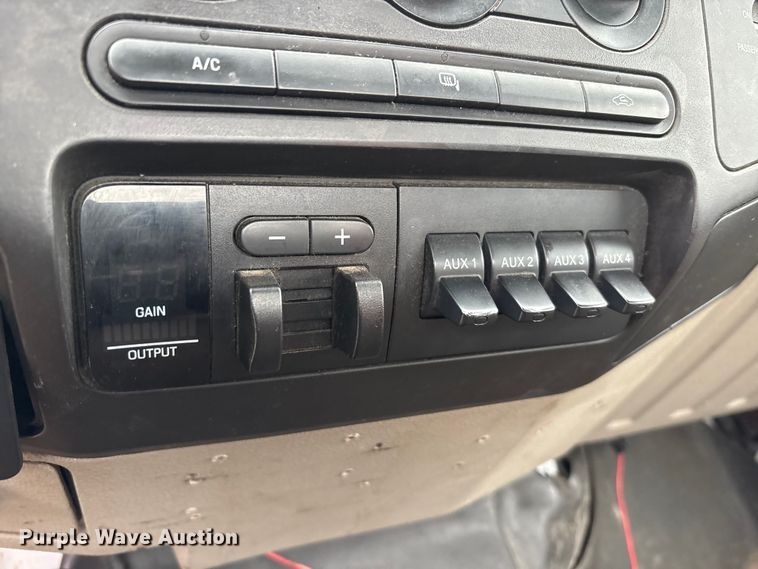 image for item FK1251 2008 Ford F250 Super Duty pickup truck