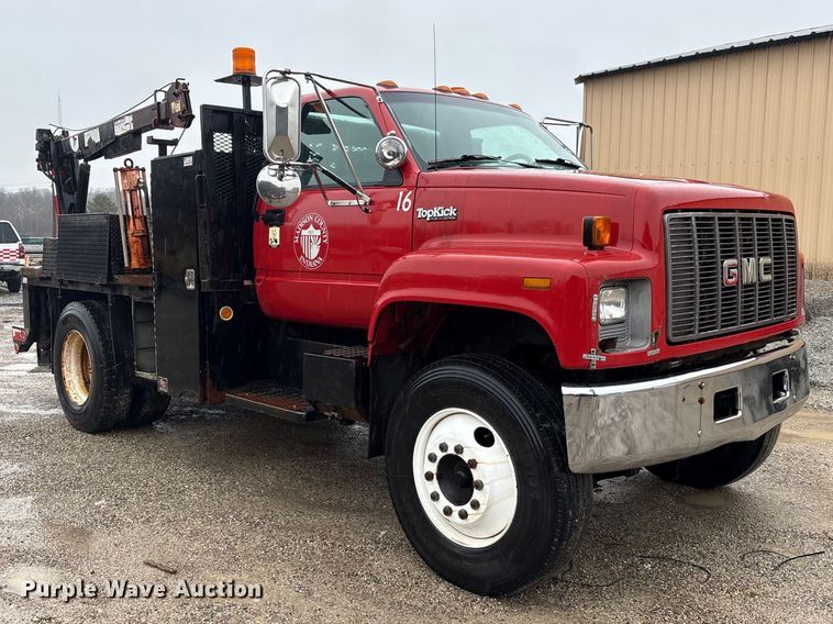 image for item FK1252 1995 GMC TopKick C7 flatbed truck