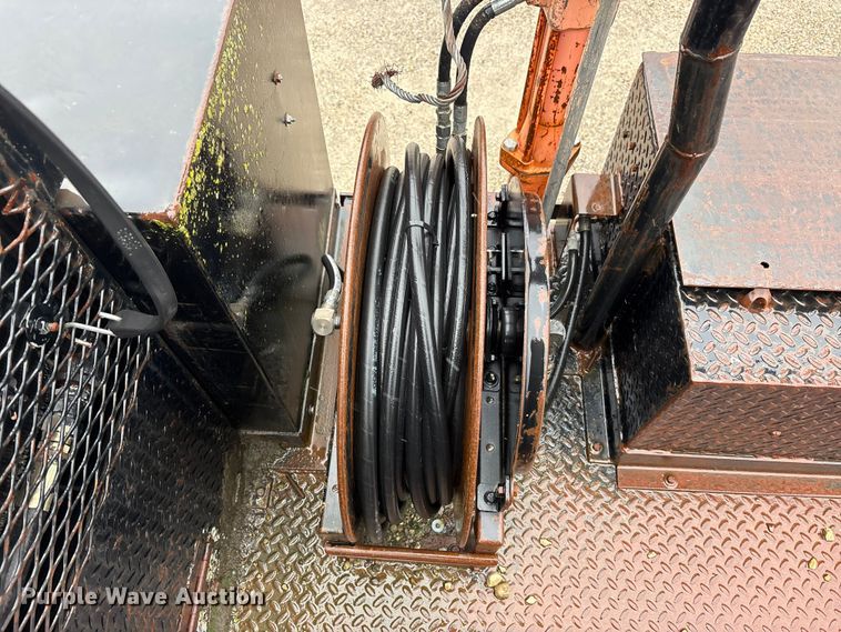 image for item FK1252 1995 GMC TopKick C7 flatbed truck