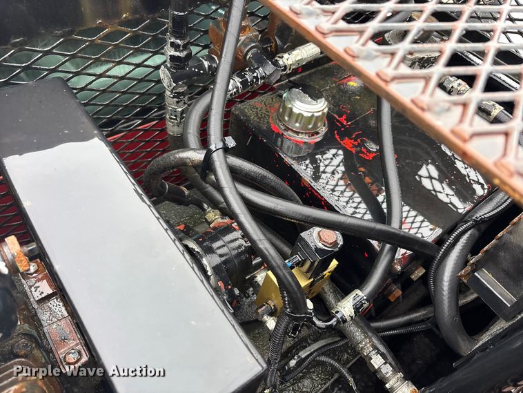 image for item FK1252 1995 GMC TopKick C7 flatbed truck