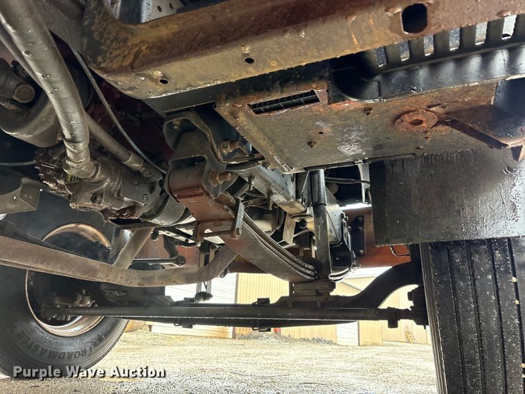 image for item FK1252 1995 GMC TopKick C7 flatbed truck