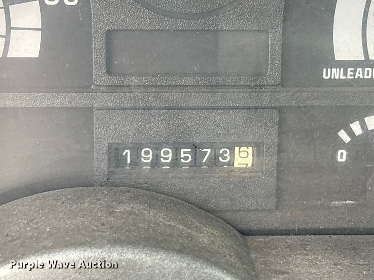 image for item FK1252 1995 GMC TopKick C7 flatbed truck