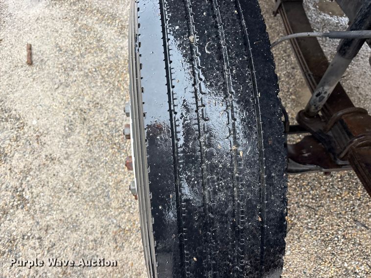 image for item FK1252 1995 GMC TopKick C7 flatbed truck