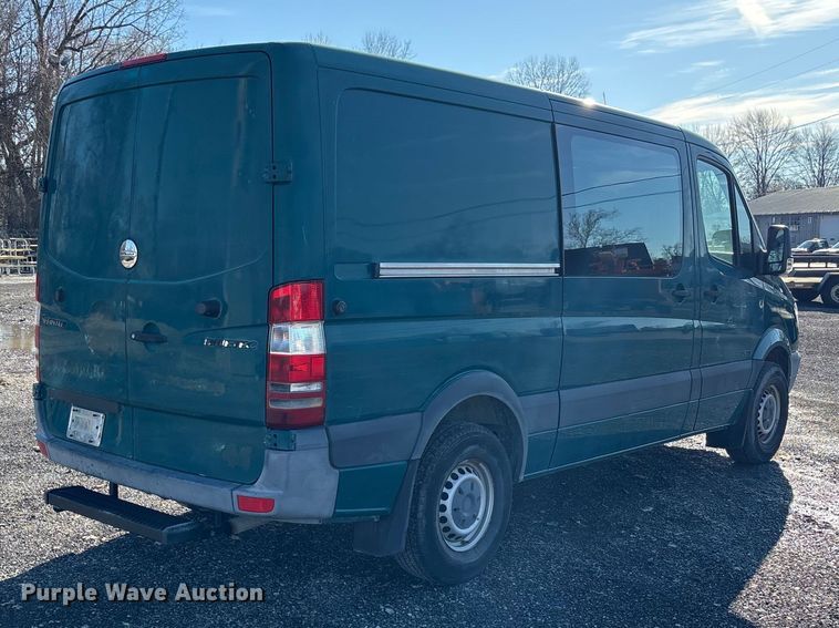 image for item FK1253 2011 Freightliner Sprinter 2500 van