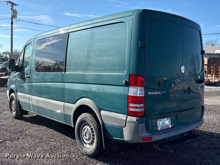 image for item FK1253 2011 Freightliner Sprinter 2500 van