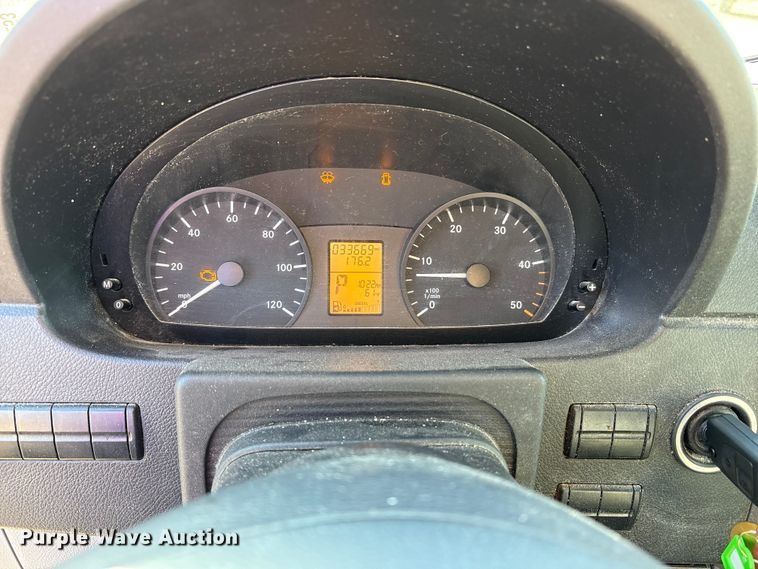 image for item FK1253 2011 Freightliner Sprinter 2500 van