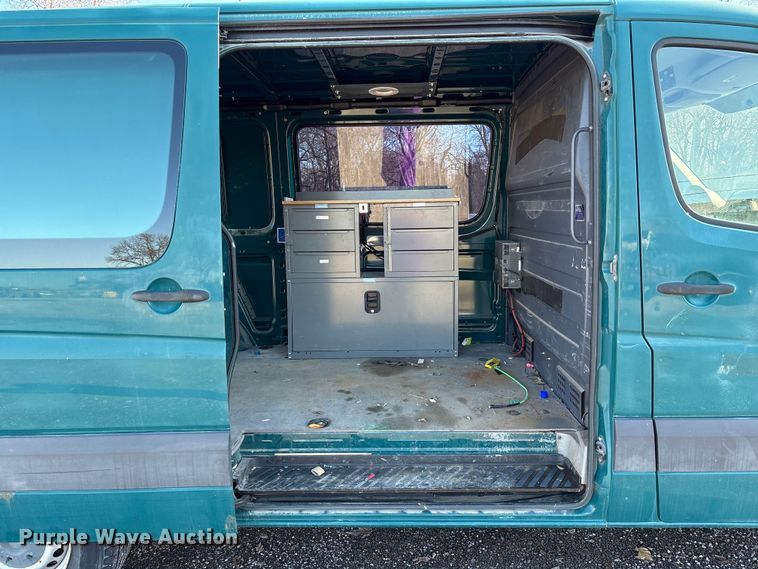 image for item FK1253 2011 Freightliner Sprinter 2500 van