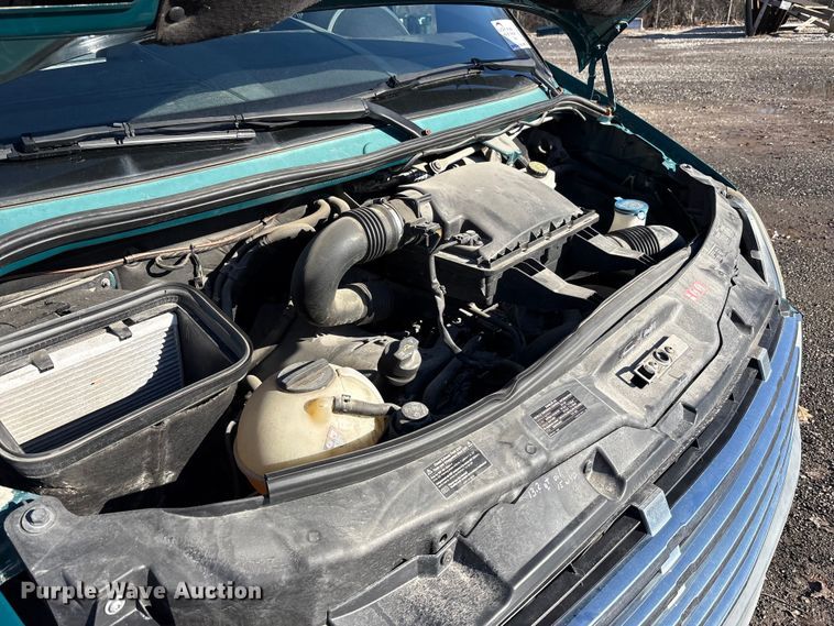 image for item FK1253 2011 Freightliner Sprinter 2500 van