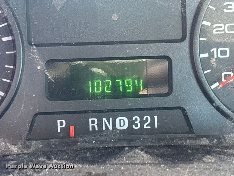 image for item FK1254 2006 Ford F250 Super Duty XL pickup truck cab and chassis