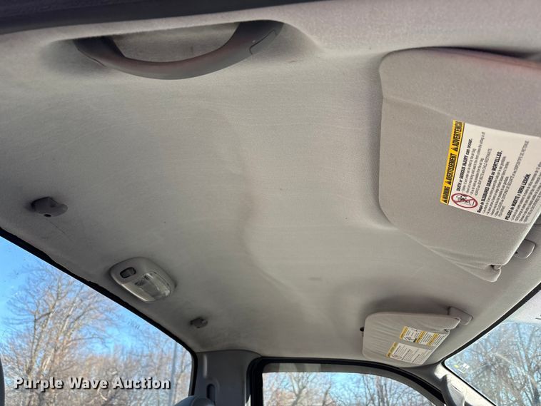 image for item FK1254 2006 Ford F250 Super Duty XL pickup truck cab and chassis