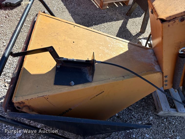 image for item FK1260 1999 Woods 8100 wood chipper