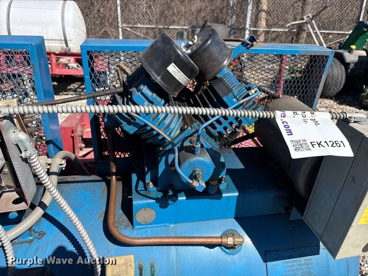 image for item FK1261 Emqlo 2-E025-80 air compressor