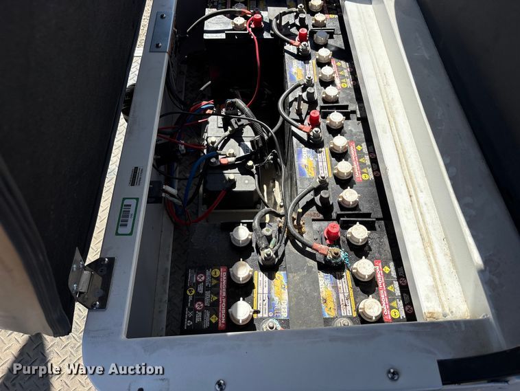 image for item FK1262 Cruise Car Inc. utility vehicle