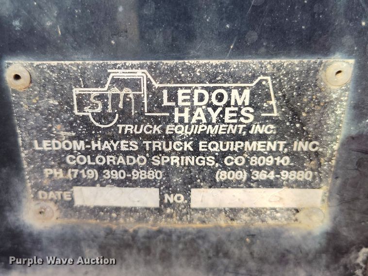 image for item IH9456 1993 Chevrolet Cheyenne 3500 dump flatbed pickup truck