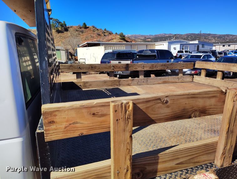 image for item IH9456 1993 Chevrolet Cheyenne 3500 dump flatbed pickup truck