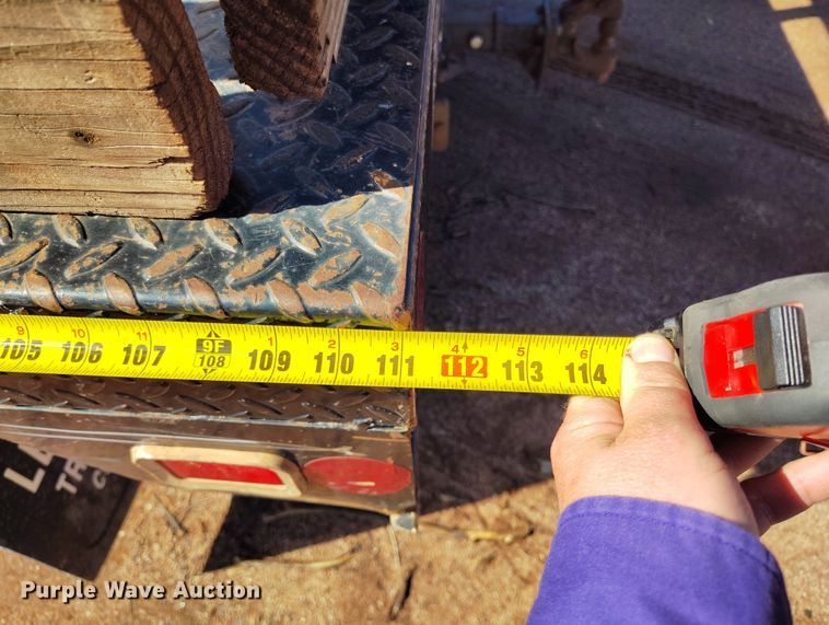 image for item IH9456 1993 Chevrolet Cheyenne 3500 dump flatbed pickup truck