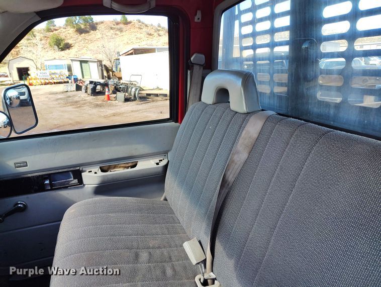 image for item IH9456 1993 Chevrolet Cheyenne 3500 dump flatbed pickup truck