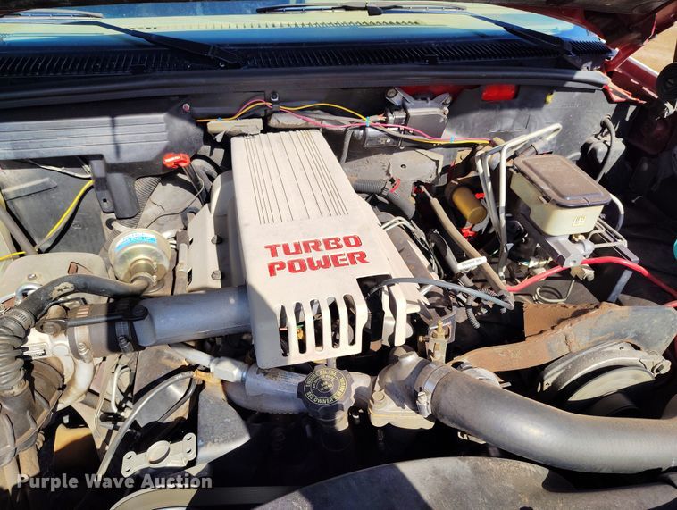 image for item IH9456 1993 Chevrolet Cheyenne 3500 dump flatbed pickup truck