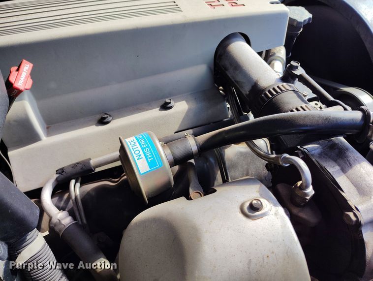 image for item IH9456 1993 Chevrolet Cheyenne 3500 dump flatbed pickup truck