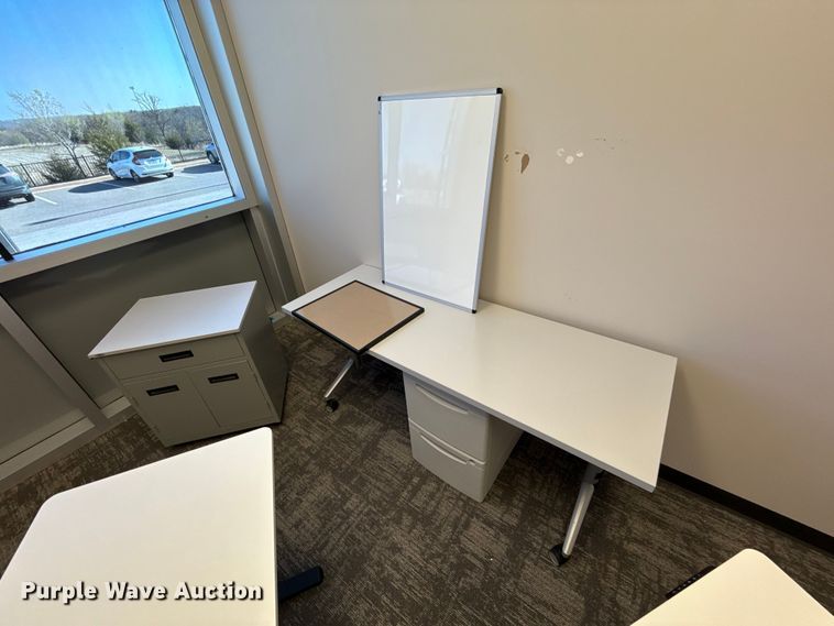image for item NK9108 Office furniture