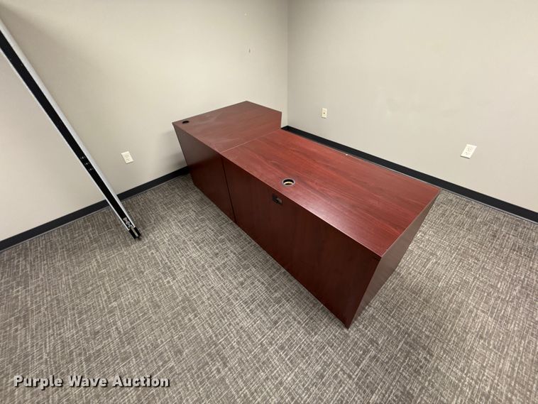 image for item NK9116 Office furniture