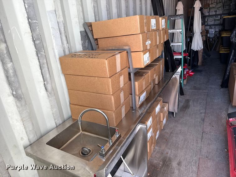 image for item NK9118 (33) cases of Pinnacle practice golf balls