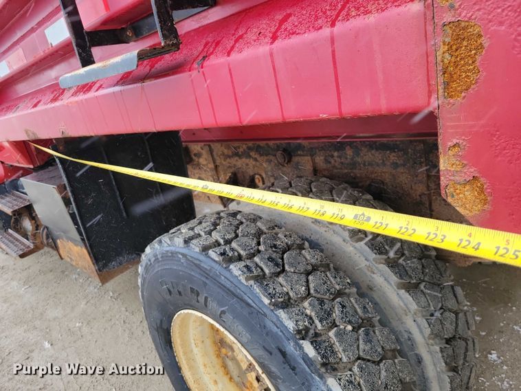 image for item NK9867 2003 International 7300 dump truck