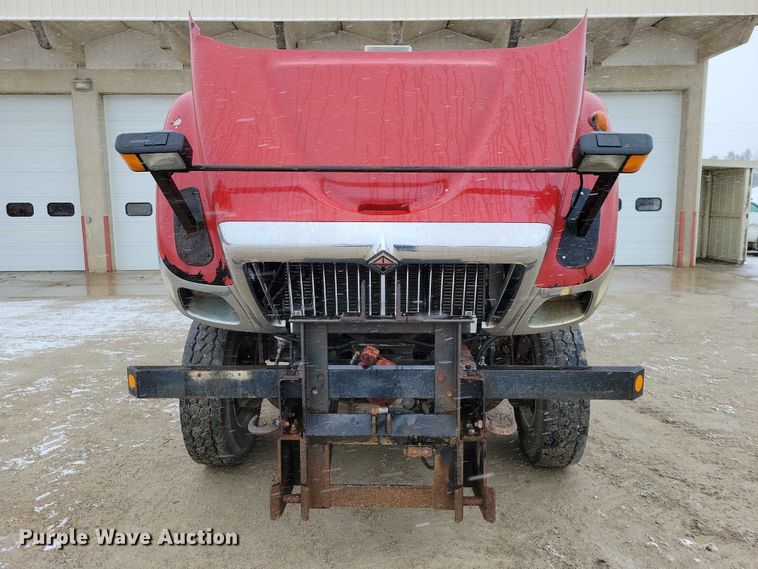 image for item NK9867 2003 International 7300 dump truck