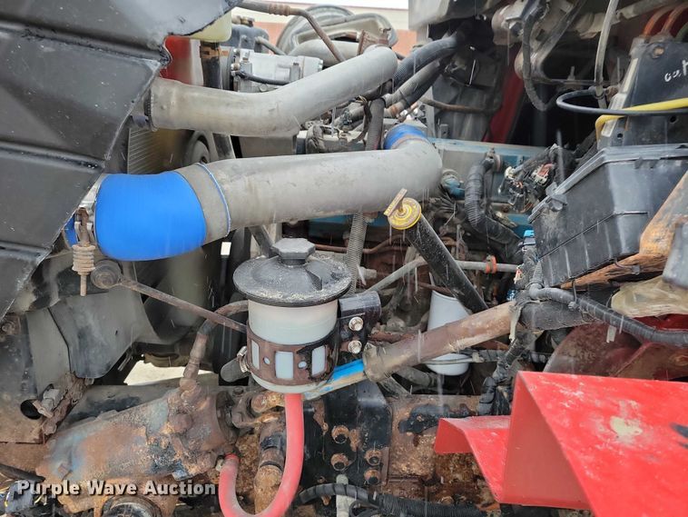 image for item NK9867 2003 International 7300 dump truck