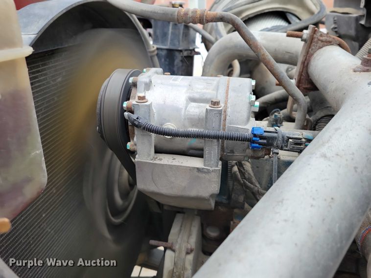 image for item NK9867 2003 International 7300 dump truck