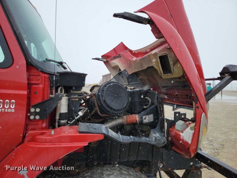 image for item NK9867 2003 International 7300 dump truck