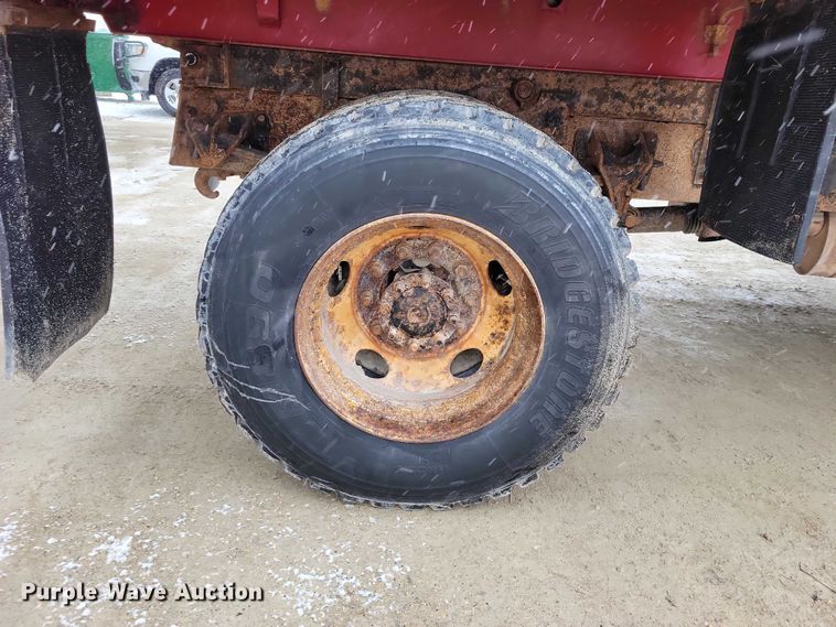 image for item NK9867 2003 International 7300 dump truck