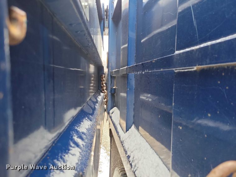 image for item NK9869 2004 GMC C8500 dump truck