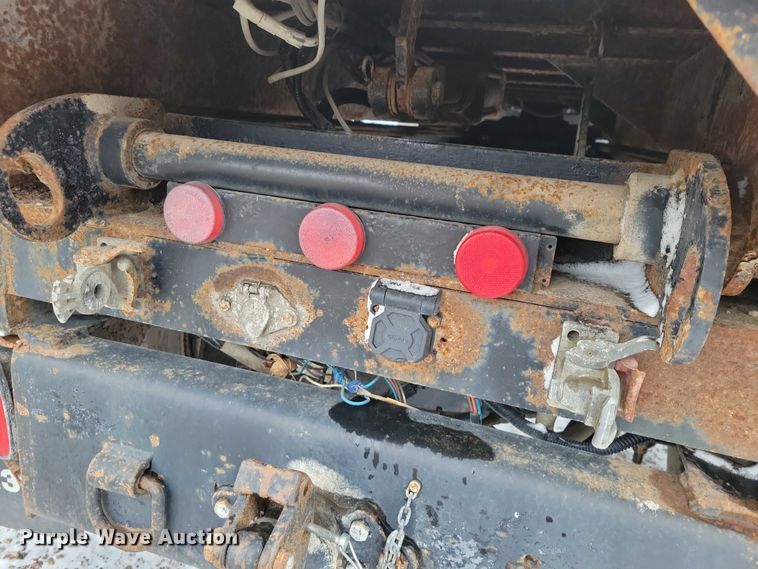 image for item NK9869 2004 GMC C8500 dump truck