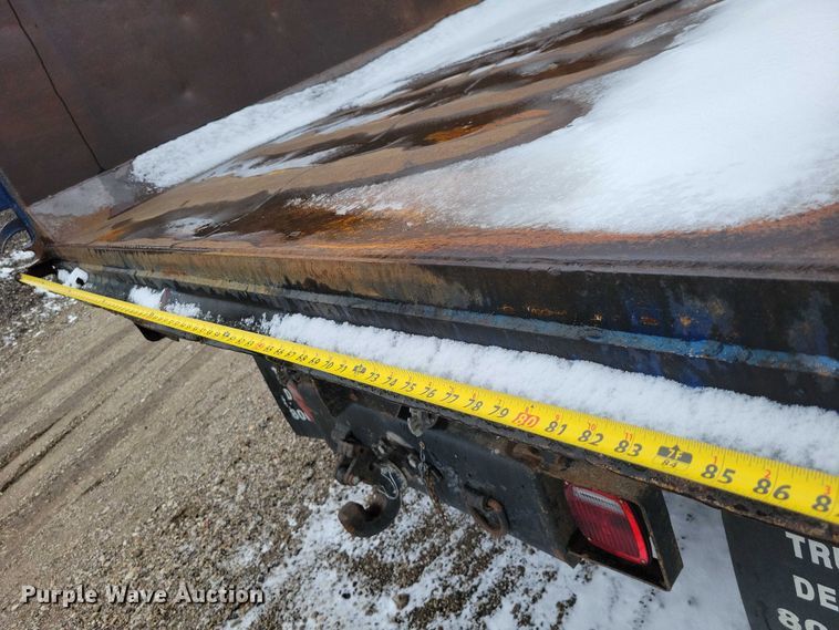 image for item NK9869 2004 GMC C8500 dump truck