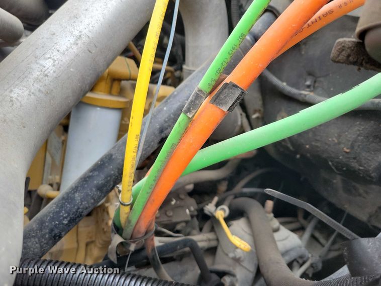 image for item NK9869 2004 GMC C8500 dump truck