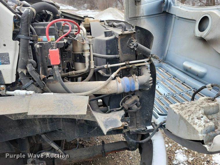 image for item NK9869 2004 GMC C8500 dump truck