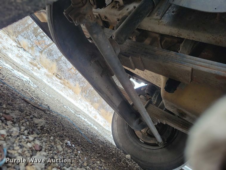 image for item NK9869 2004 GMC C8500 dump truck