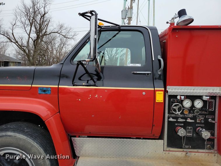 image for item NK9892 1980 GMC pumper fire truck