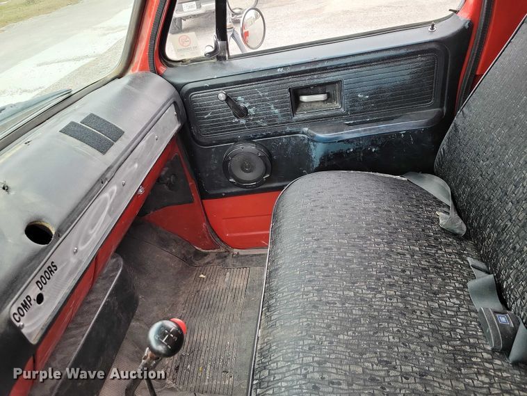 image for item NK9892 1980 GMC pumper fire truck