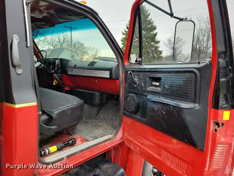 image for item NK9892 1980 GMC pumper fire truck