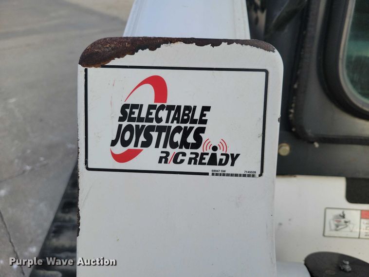 image for item NK9894 2008 Bobcat  T320 tracked skid steer loader