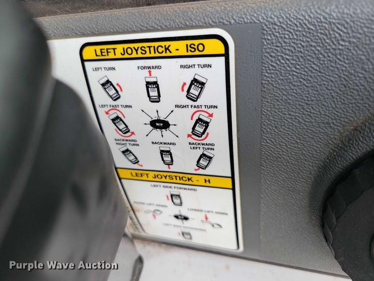 image for item NK9894 2008 Bobcat  T320 tracked skid steer loader