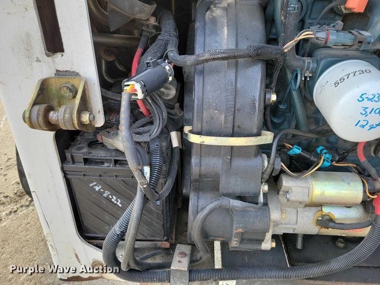 image for item NK9894 2008 Bobcat  T320 tracked skid steer loader