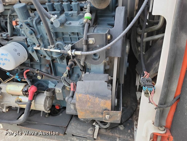 image for item NK9894 2008 Bobcat  T320 tracked skid steer loader