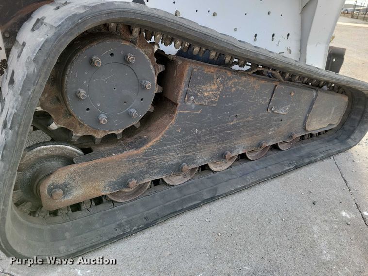 image for item NK9894 2008 Bobcat  T320 tracked skid steer loader