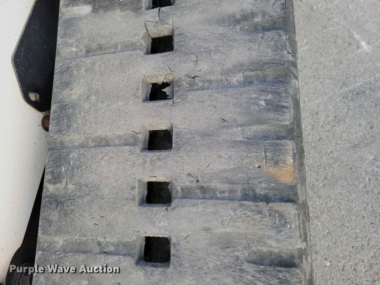 image for item NK9894 2008 Bobcat  T320 tracked skid steer loader