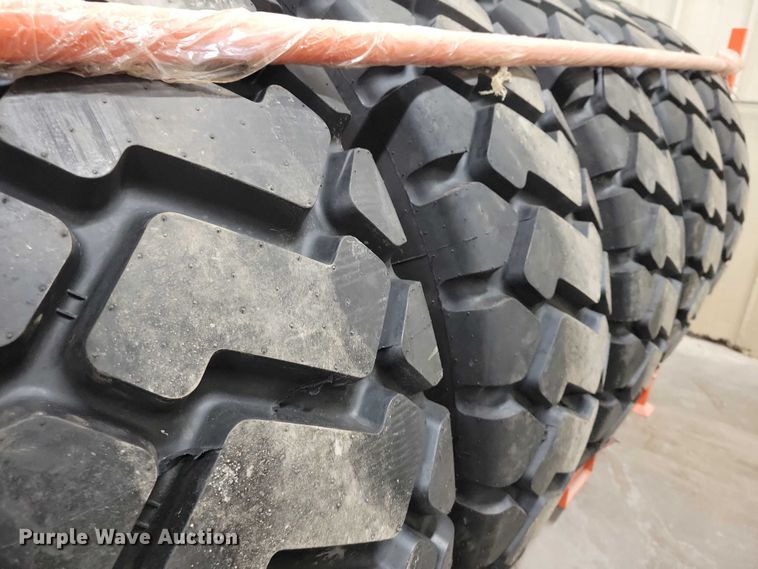 image for item NK9895 (6) Hercules HDR 325 17.5R25 motor grader tires