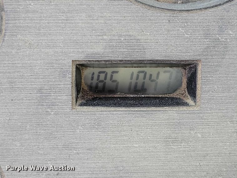 image for item NK9899 1990 White GMC WB water truck