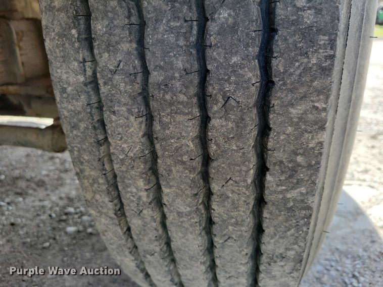 image for item NK9899 1990 White GMC WB water truck